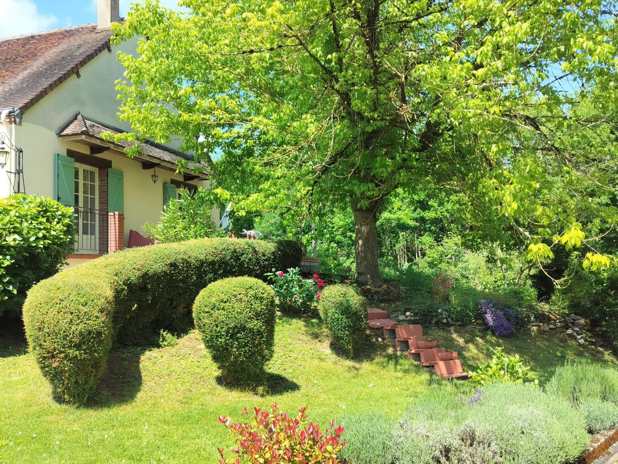 Chambres D'Hotes / B&B Chez Mon Reve Eguzon-Chantome Zewnętrze zdjęcie